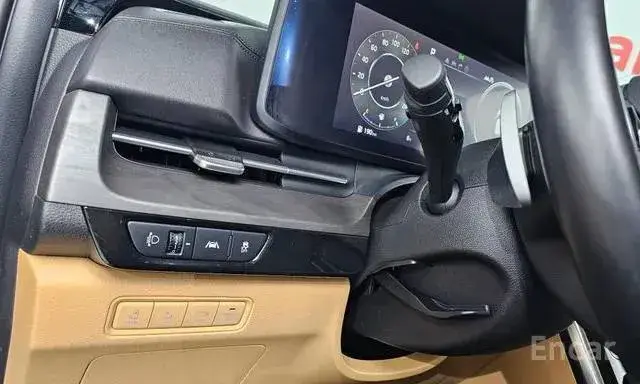 KIA CARNIVAL SIGNATURE 2023
