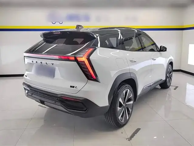 GEELY ATLAS 2023