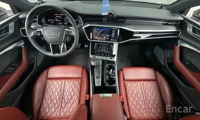 AUDI S7 2022