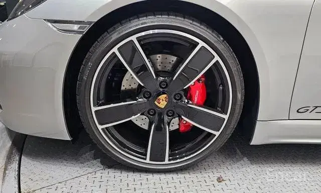 PORSCHE 718 BOXTER 4 2023
