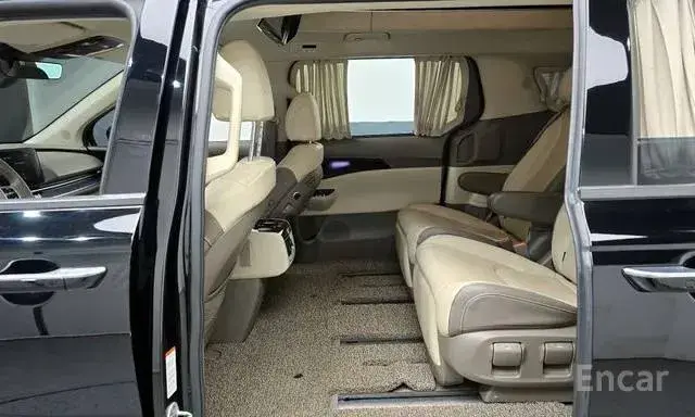 KIA CARNIVAL HI CARNIVAL 4TH 7-SEATER HI 2022