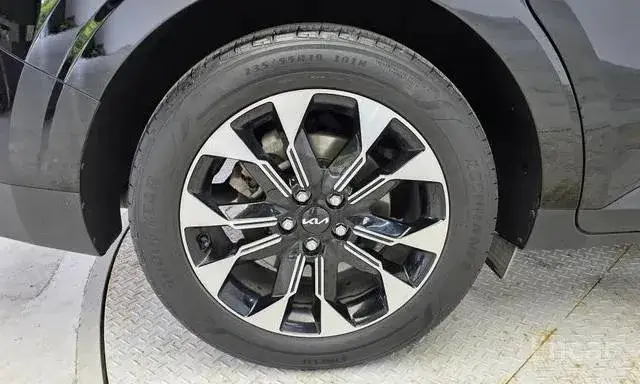 KIA CARNIVAL NOBLESSE 2023