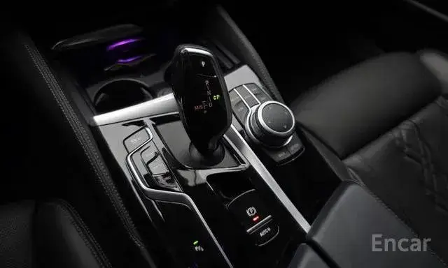 BMW 5 SERIES 2022