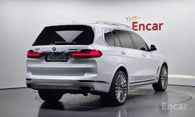 BMW X7 2022