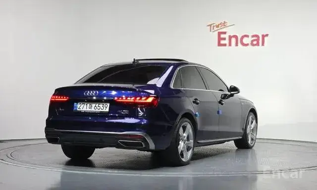 AUDI A4 PREMIUM 2022