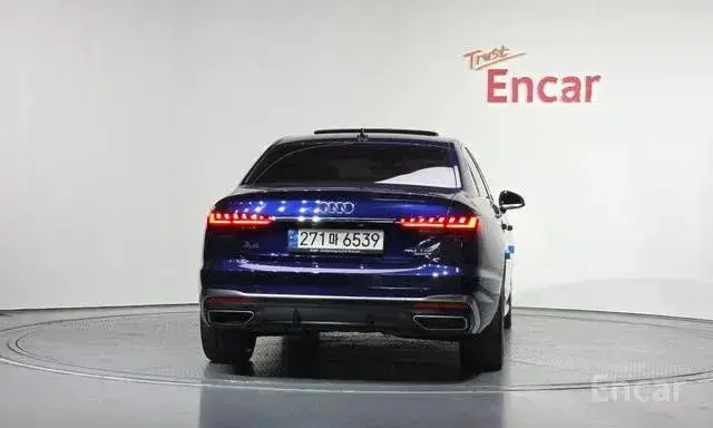 AUDI A4 PREMIUM 2022