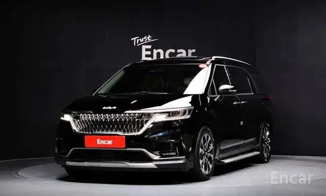 KIA CARNIVAL SIGNATURE 2022