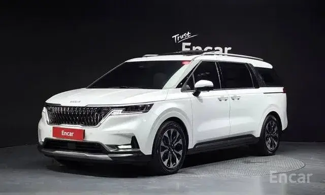 KIA CARNIVAL SIGNATURE 2022