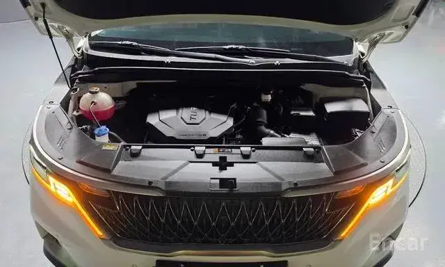 KIA CARNIVAL SIGNATURE 2022