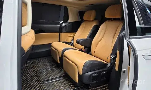 KIA CARNIVAL SIGNATURE 2022