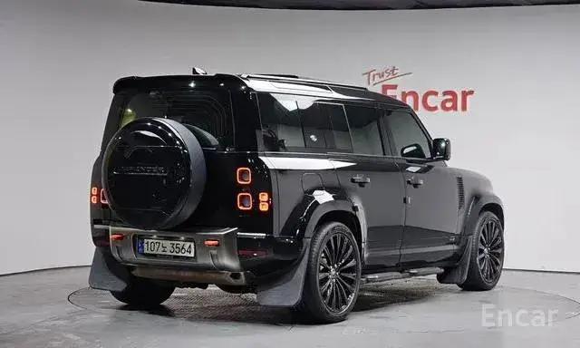 LAND ROVER DEFENDER 2022