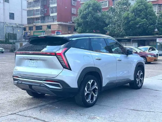 GEELY BOYUE L 2022