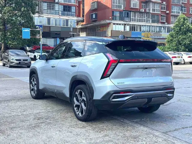 GEELY BOYUE L 2022