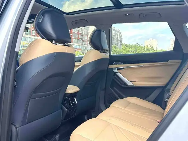 GEELY BOYUE L 2022
