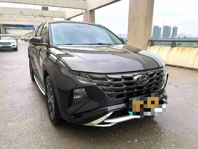 HYUNDAI TUCSON 2023