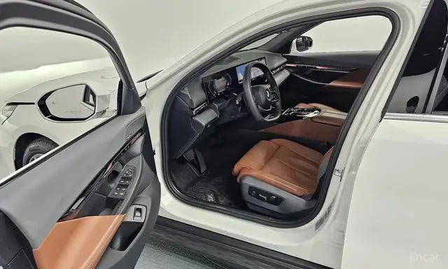 BMW G60 530I XDRIVE 2023