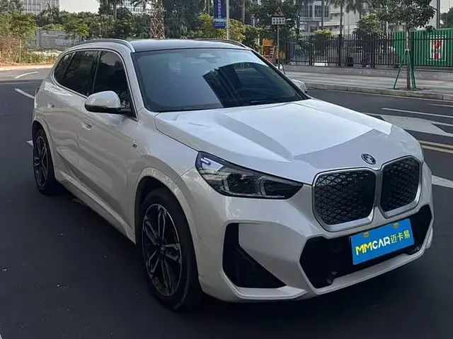 BMW IX1 XDRIVE 2024