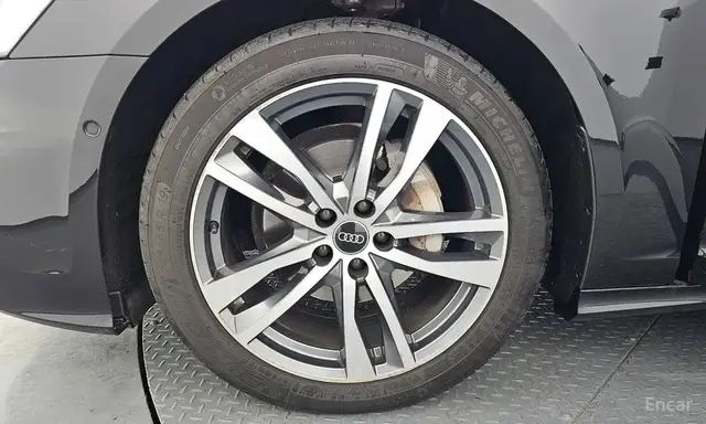 AUDI A6 PREMIUM 2023