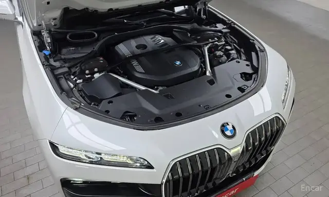 BMW 740I SDRIVE M SPORT 2023