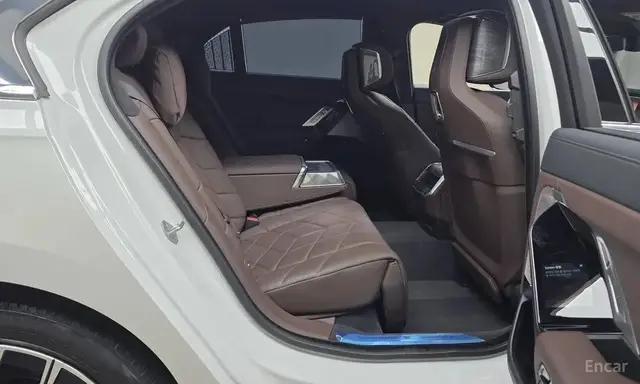 BMW 740I SDRIVE M SPORT 2023