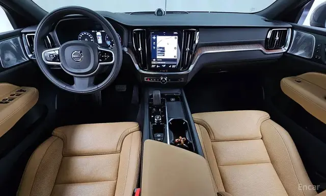 VOLVO V60 CROSS COUNTRY B5 2022