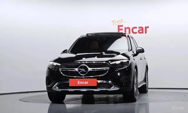 MERCEDES-BENZ GLC220D 4MATIC 2023