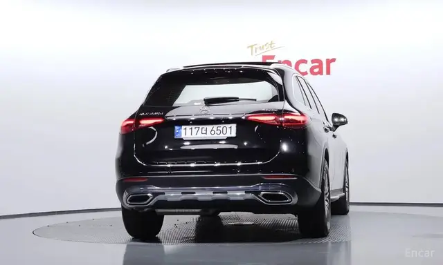 MERCEDES-BENZ GLC220D 4MATIC 2023