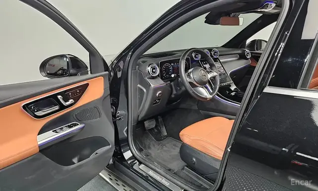 MERCEDES-BENZ GLC220D 4MATIC 2023