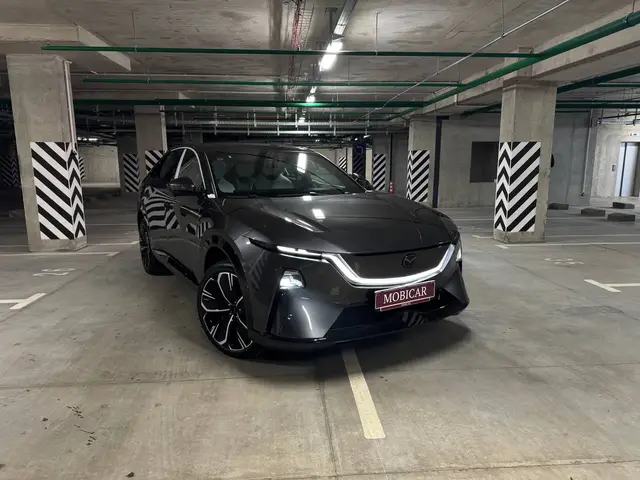 MAZDA EZ-60 2025