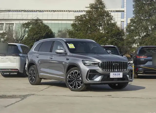 GEELY XINGYUE L 2025