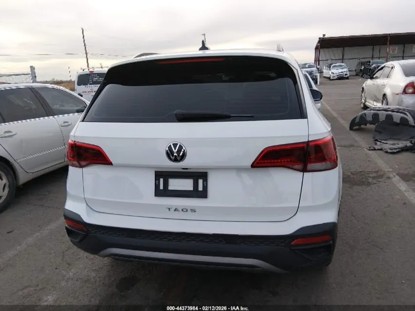 VOLKSWAGEN TAOS S 2022