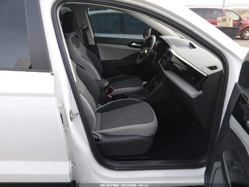 VOLKSWAGEN TAOS S 2022