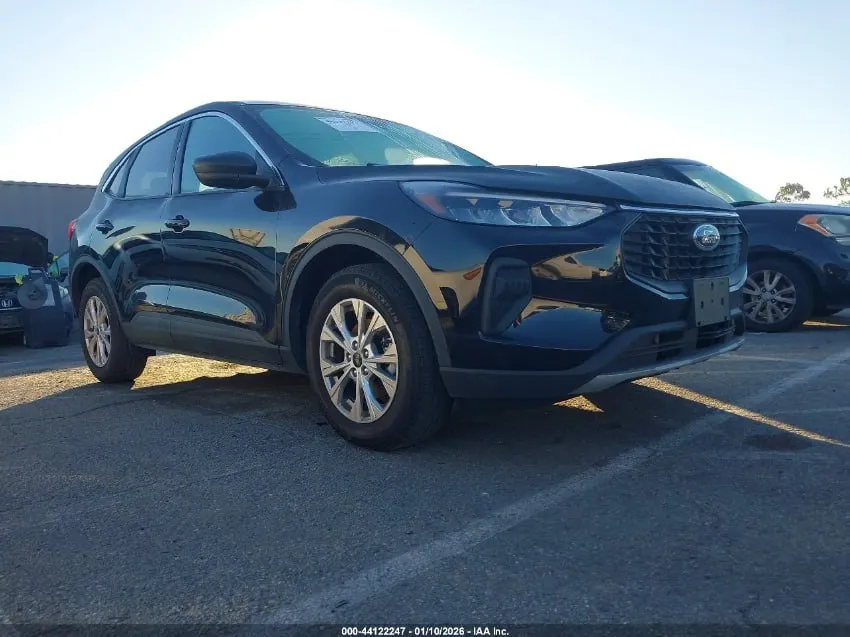 FORD ESCAPE ACTIVE 2023