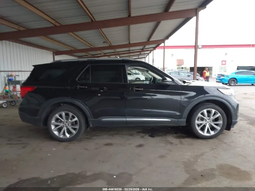 FORD EXPLORER PLATINUM 2022