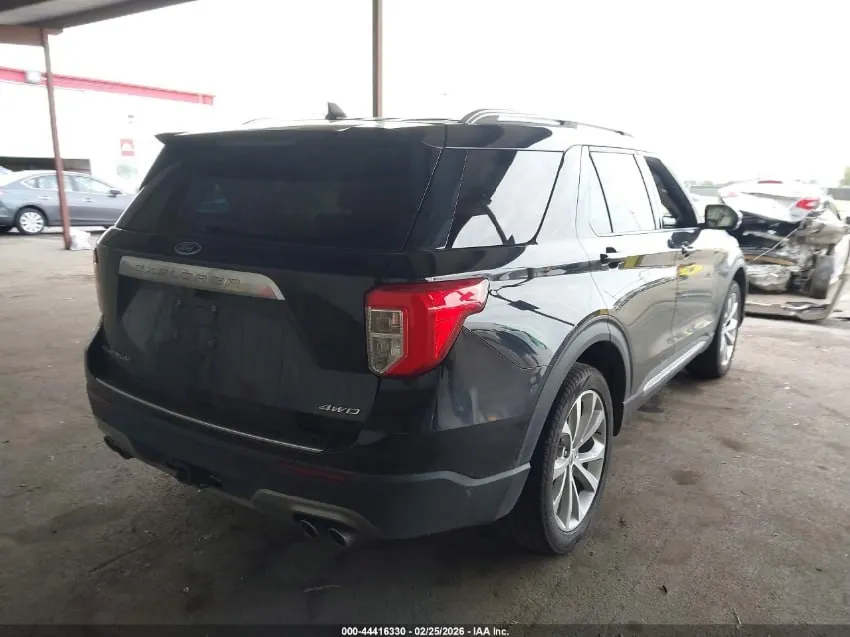 FORD EXPLORER PLATINUM 2022