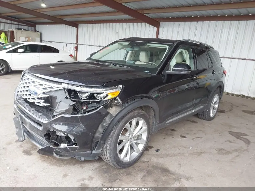 FORD EXPLORER PLATINUM 2022