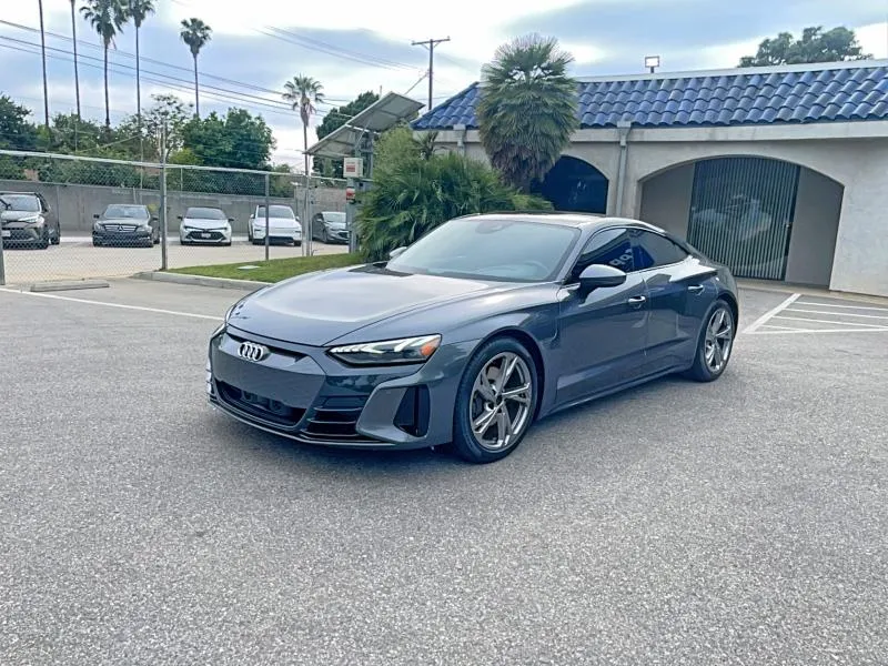 AUDI E-TRON GT PREMIUM PLUS 2024