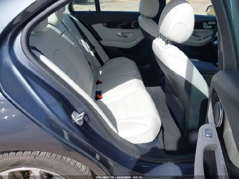 MERCEDES-BENZ C-CLASS C 300 4MATIC 2016