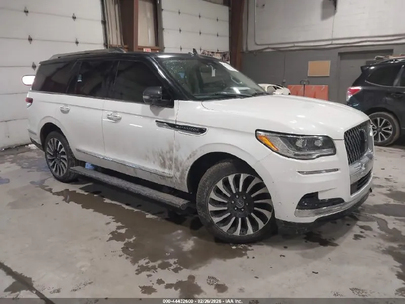 LINCOLN NAVIGATOR BLACK LABEL 2022