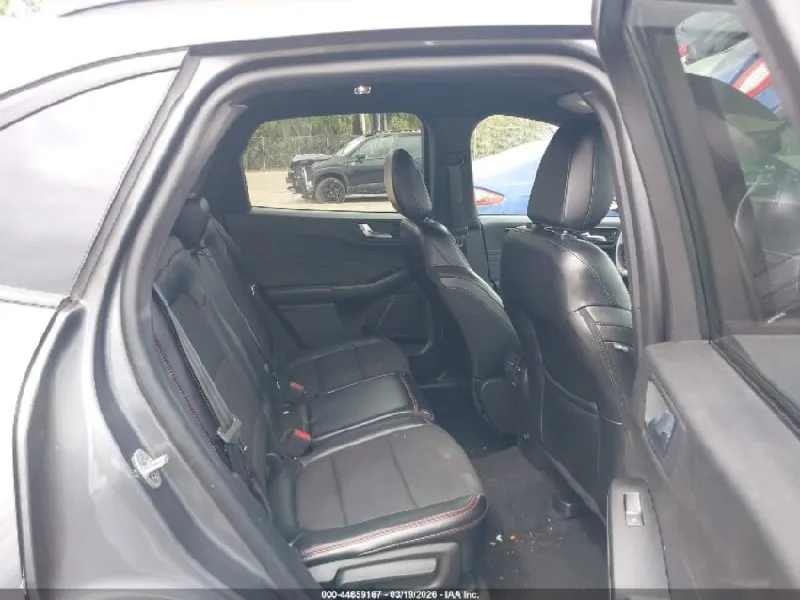 FORD ESCAPE ST-LINE 2023