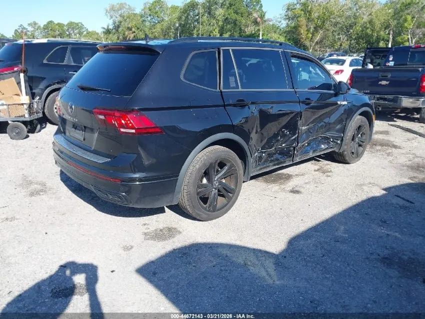 VOLKSWAGEN TIGUAN SE 2023