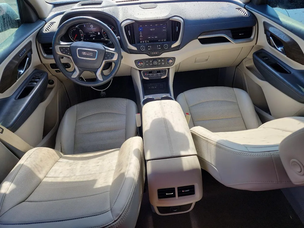 GMC TERRAIN DENALI 2023