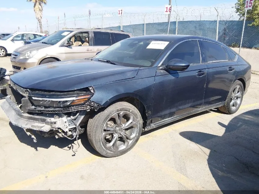 HONDA ACCORD EX 2024