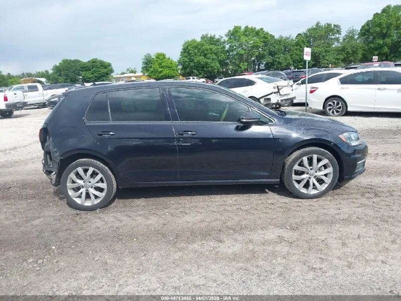 VOLKSWAGEN GOLF SE 2019