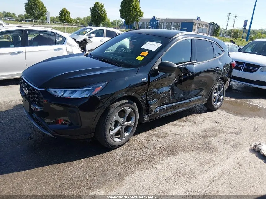 FORD ESCAPE ST-LINE 2023