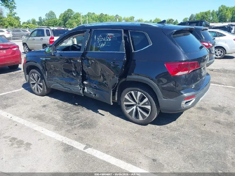 VOLKSWAGEN TAOS SE 2024