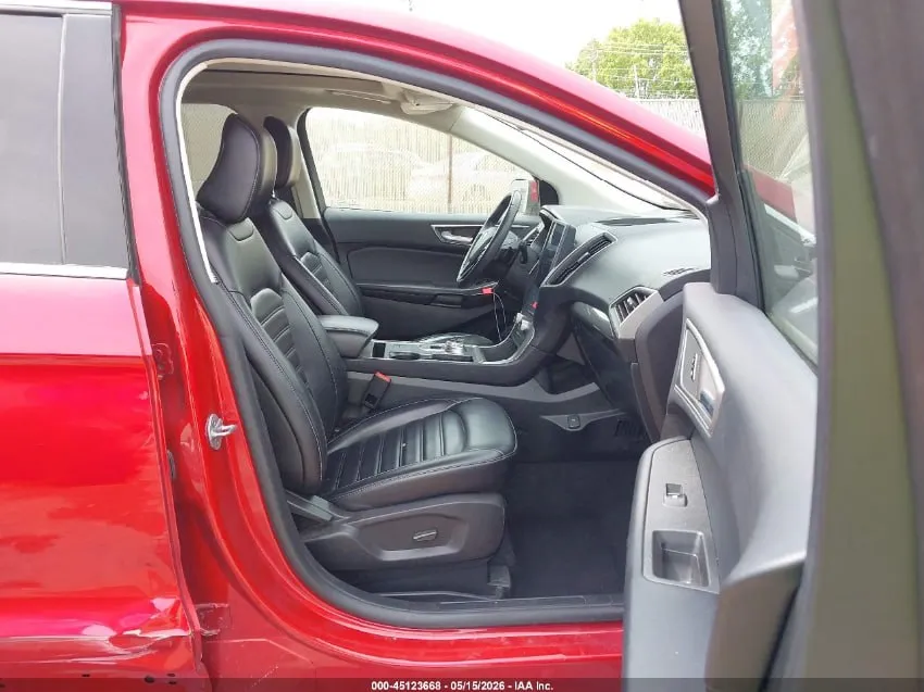 FORD EDGE SEL 2023