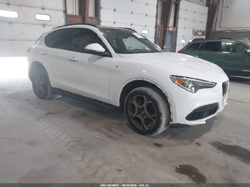 ALFA ROMEO STELVIO TI 2023