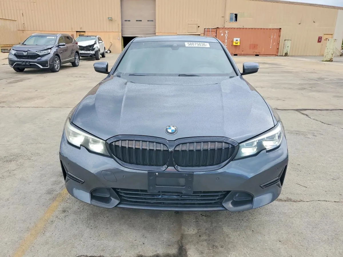 BMW 330I 2020