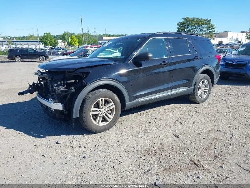 FORD EXPLORER XLT 2022
